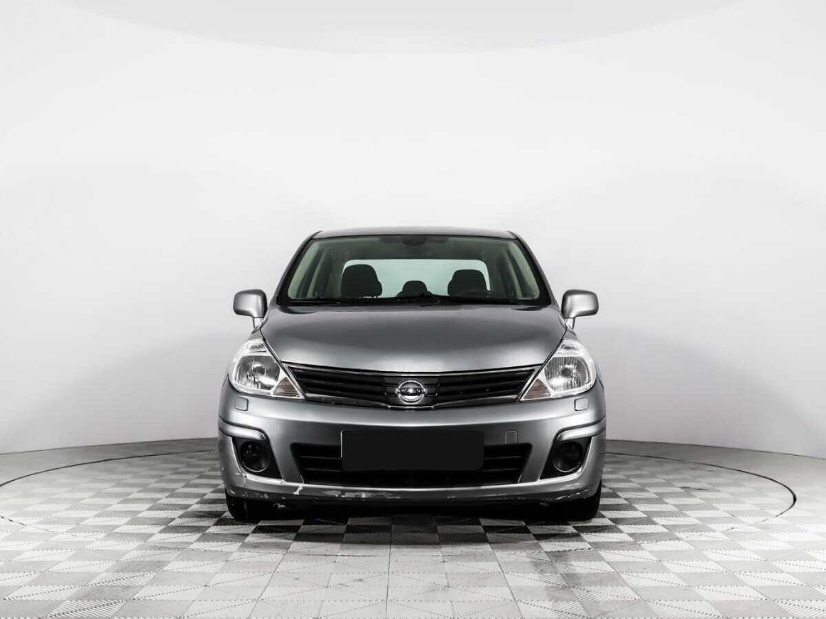 Nissan Tiida с пробегом — 2012 год. Фото: #1