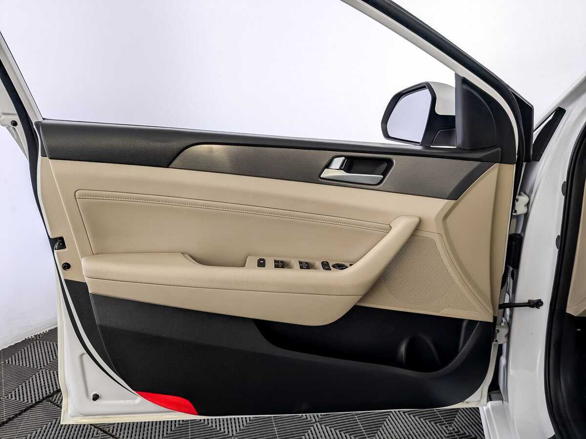 Hyundai Sonata с пробегом — 2018 год. Фото: #18