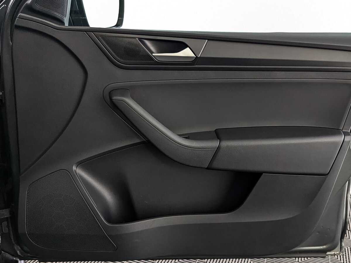 Volkswagen Polo с пробегом — 2021 год. Фото: #22