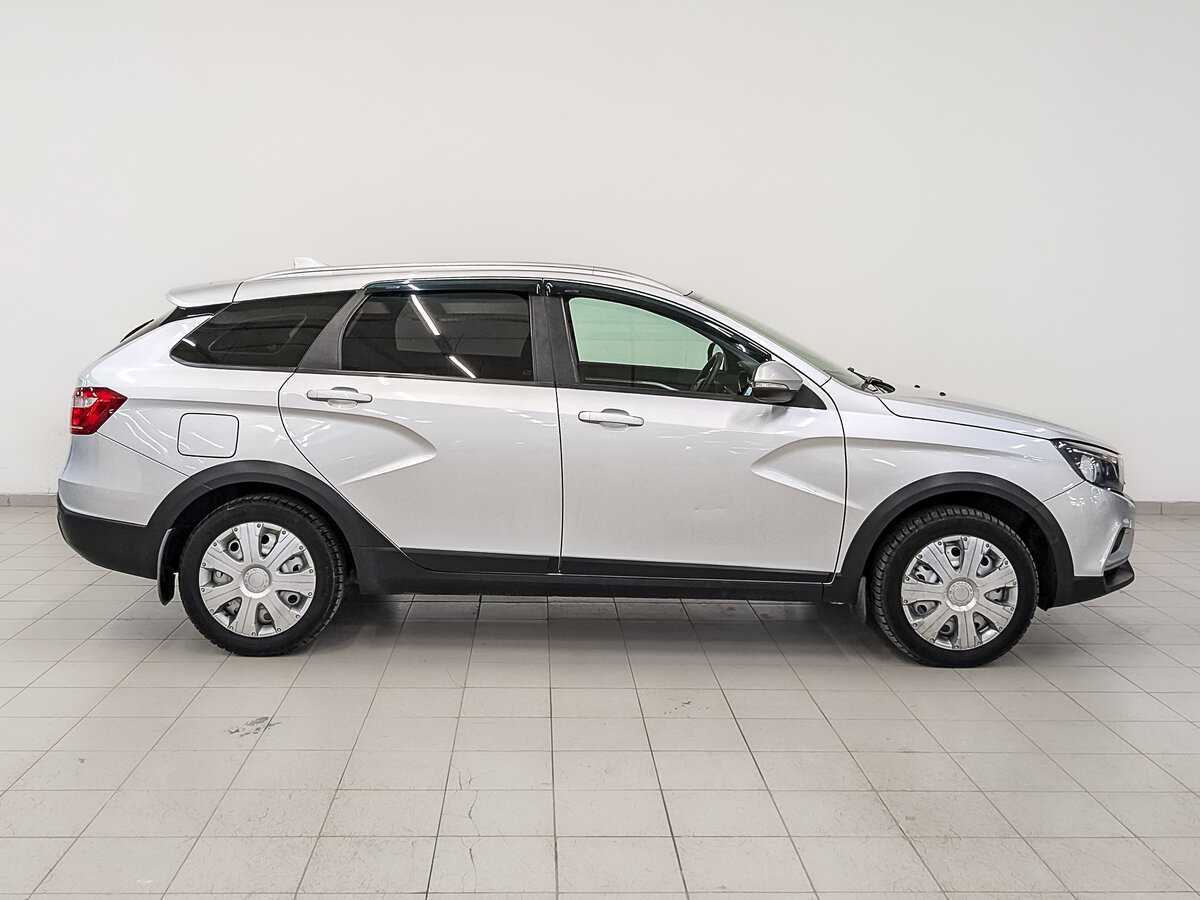 Lada (ВАЗ) Vesta с пробегом — 2018 год. Фото: #3