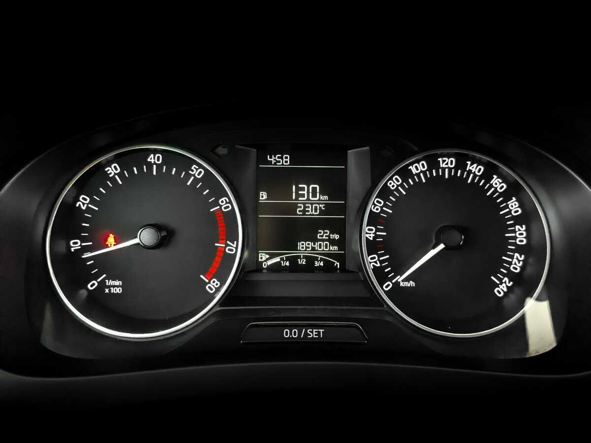 Skoda Rapid с пробегом — 2017 год. Фото: #12