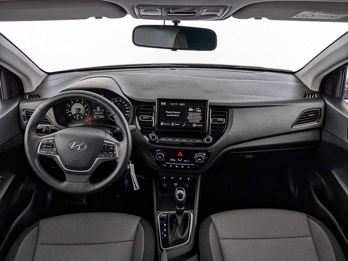 Hyundai Solaris с пробегом — 2021 год. Фото: #13