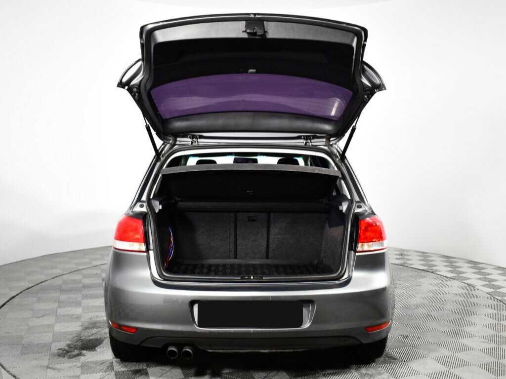 Volkswagen Golf с пробегом — 2012 год. Фото: #13