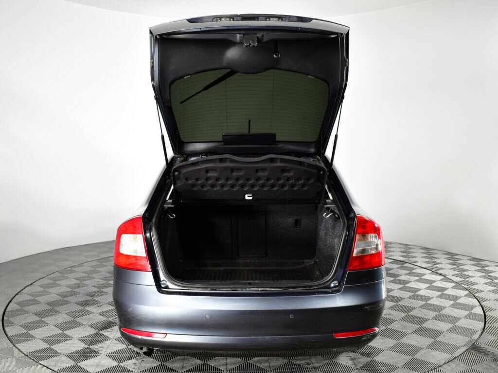 Skoda Octavia с пробегом — 2013 год. Фото: #13