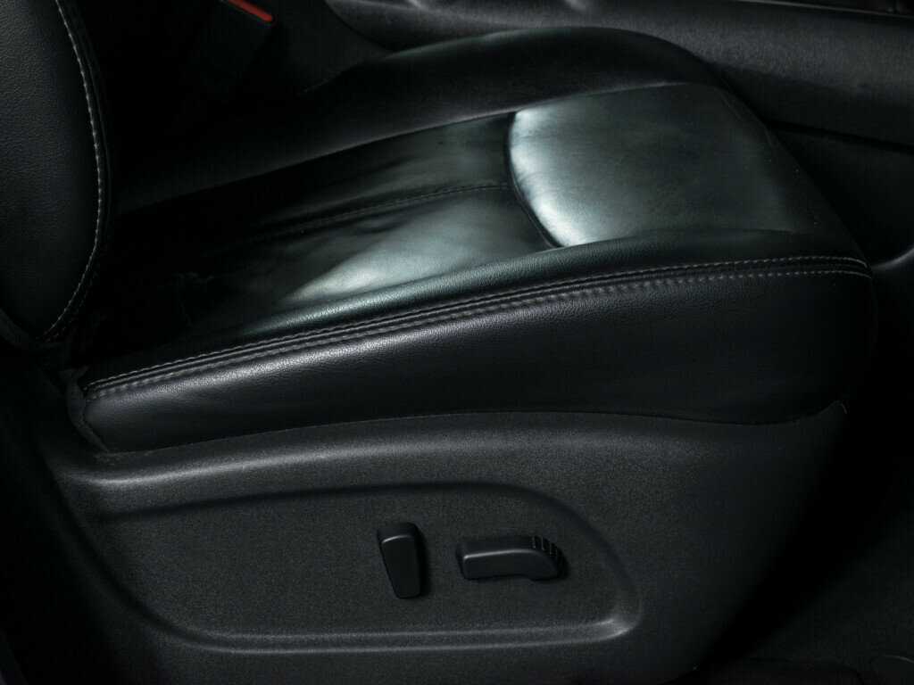 Nissan Pathfinder с пробегом — 2015 год. Фото: #17