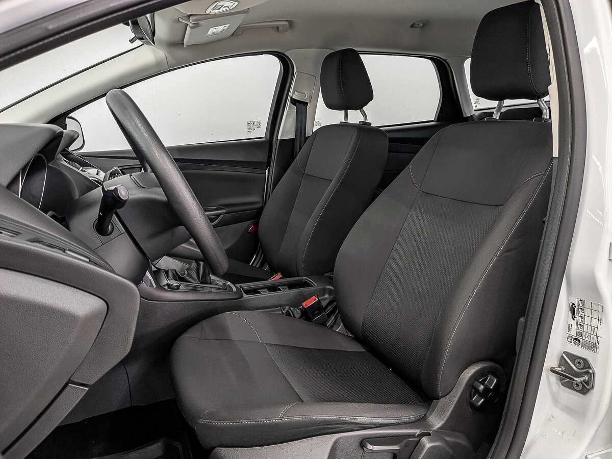 Ford Focus с пробегом — 2017 год. Фото: #17