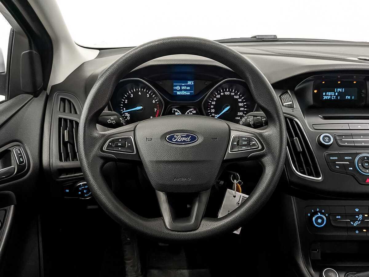 Ford Focus с пробегом — 2017 год. Фото: #19