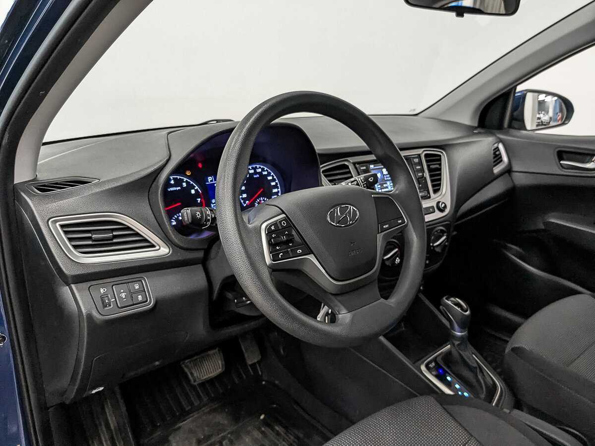 Hyundai Solaris с пробегом — 2021 год. Фото: #12