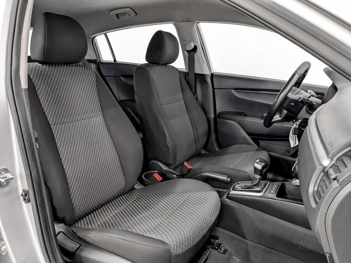 Kia Rio с пробегом — 2020 год. Фото: #19