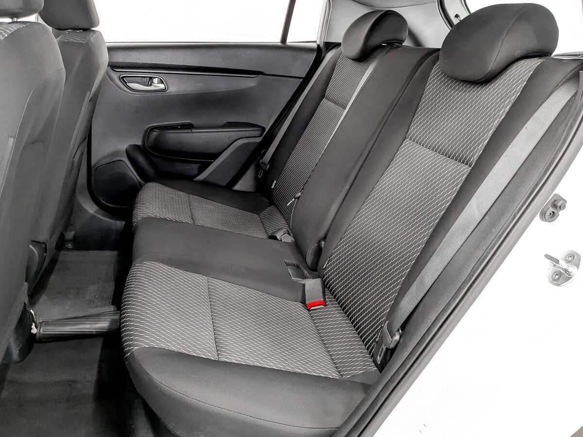 Kia Rio с пробегом — 2020 год. Фото: #11