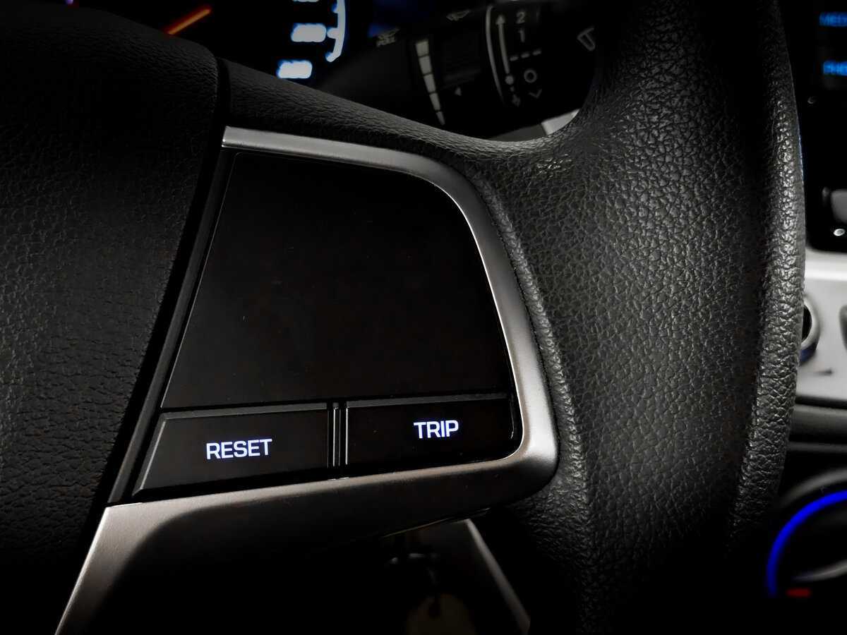 Hyundai Solaris с пробегом — 2021 год. Фото: #26