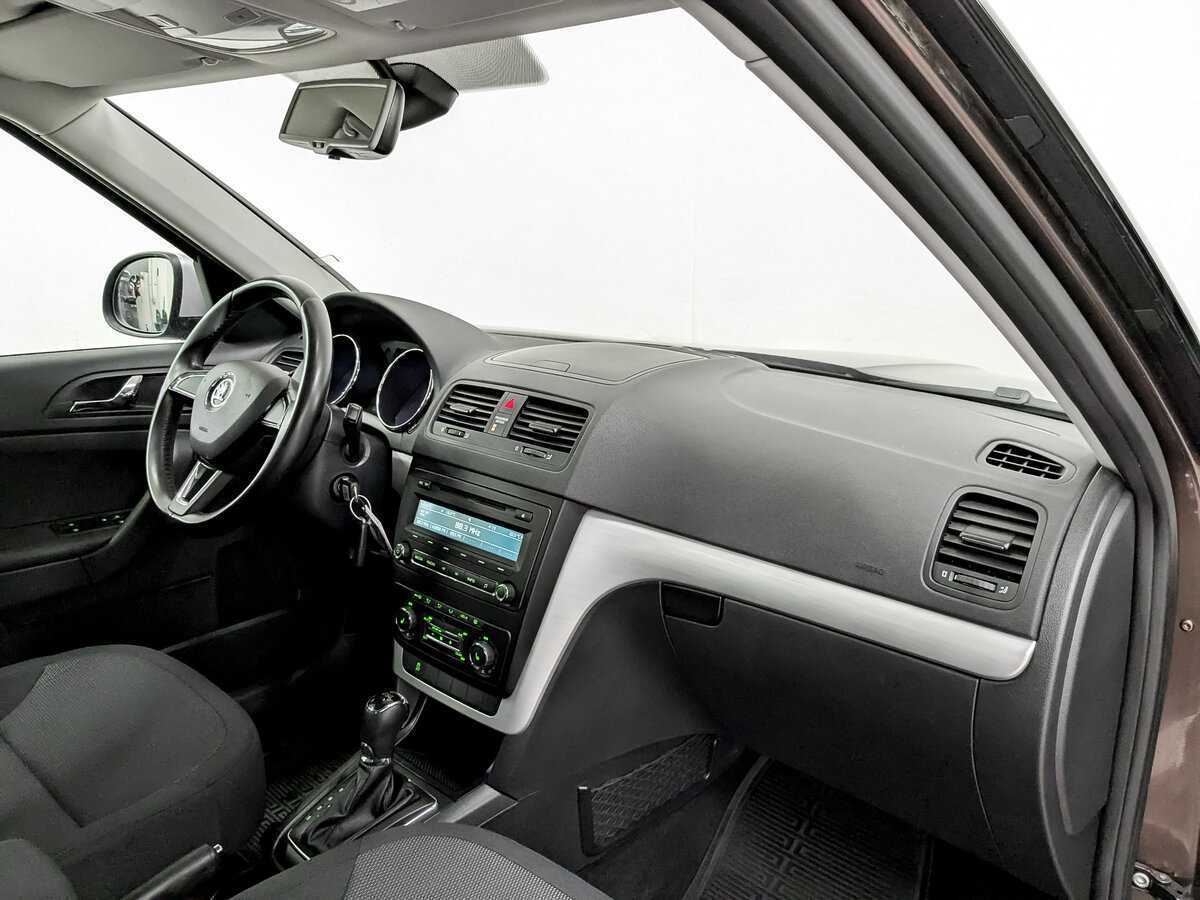 Skoda Yeti с пробегом — 2014 год. Фото: #10