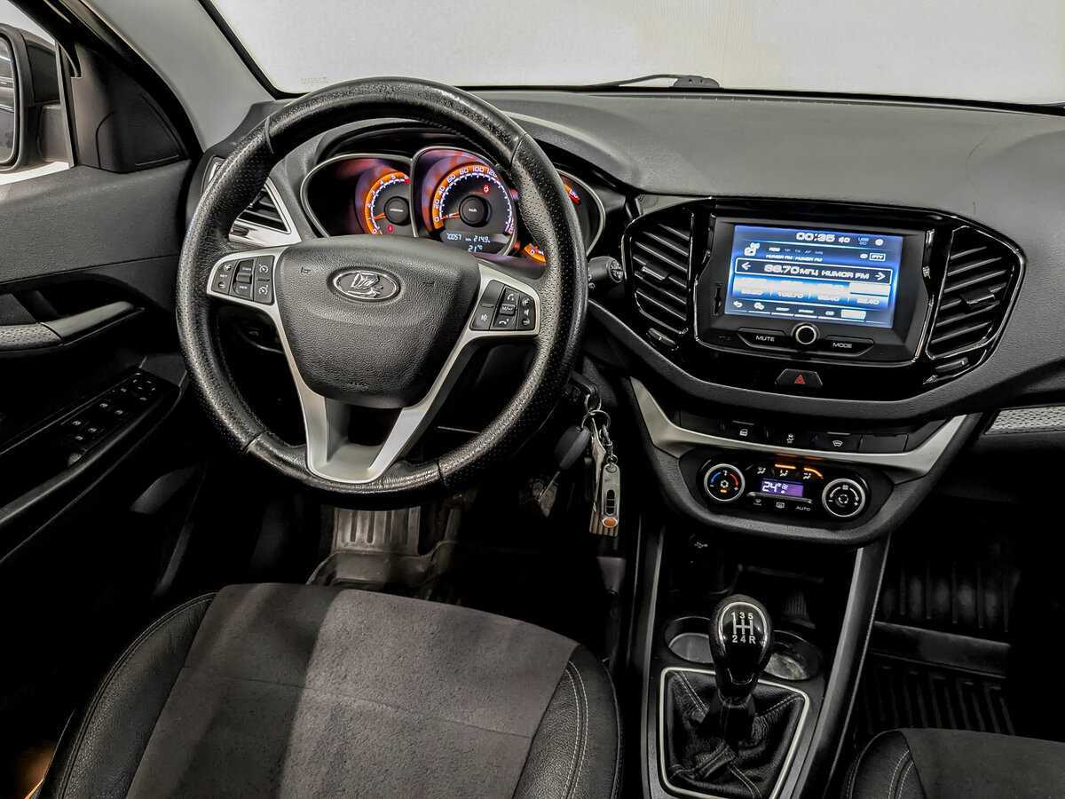 Lada (ВАЗ) Vesta с пробегом — 2019 год. Фото: #26