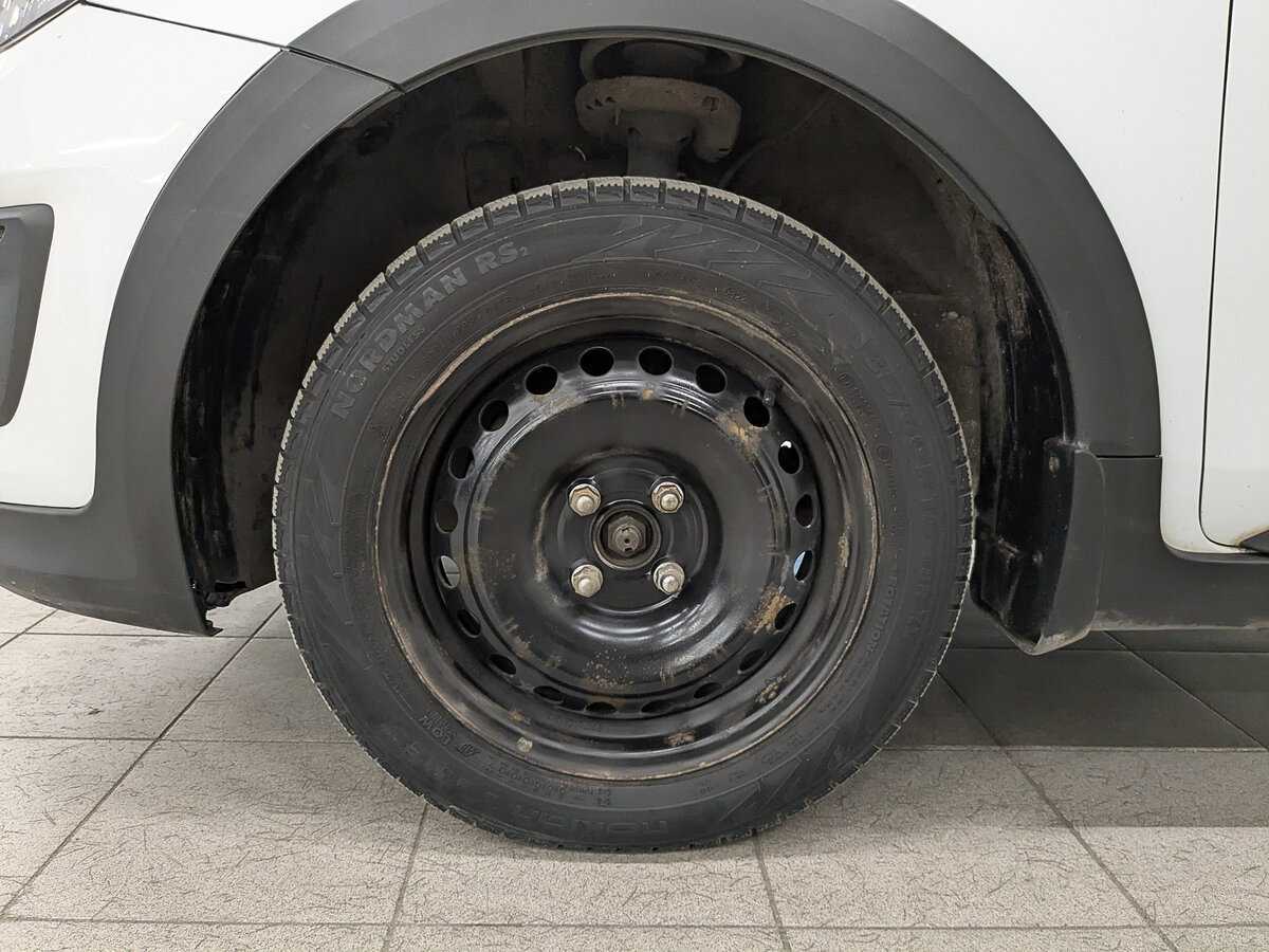 Kia Rio с пробегом — 2020 год. Фото: #10