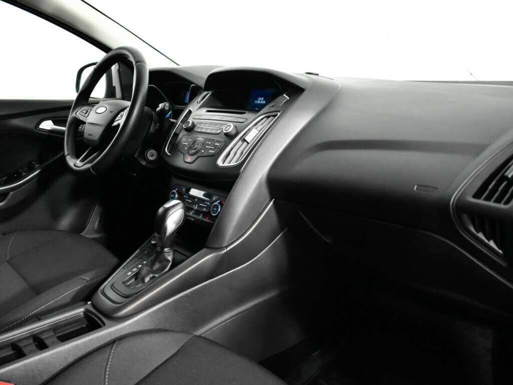 Ford Focus с пробегом — 2017 год. Фото: #8