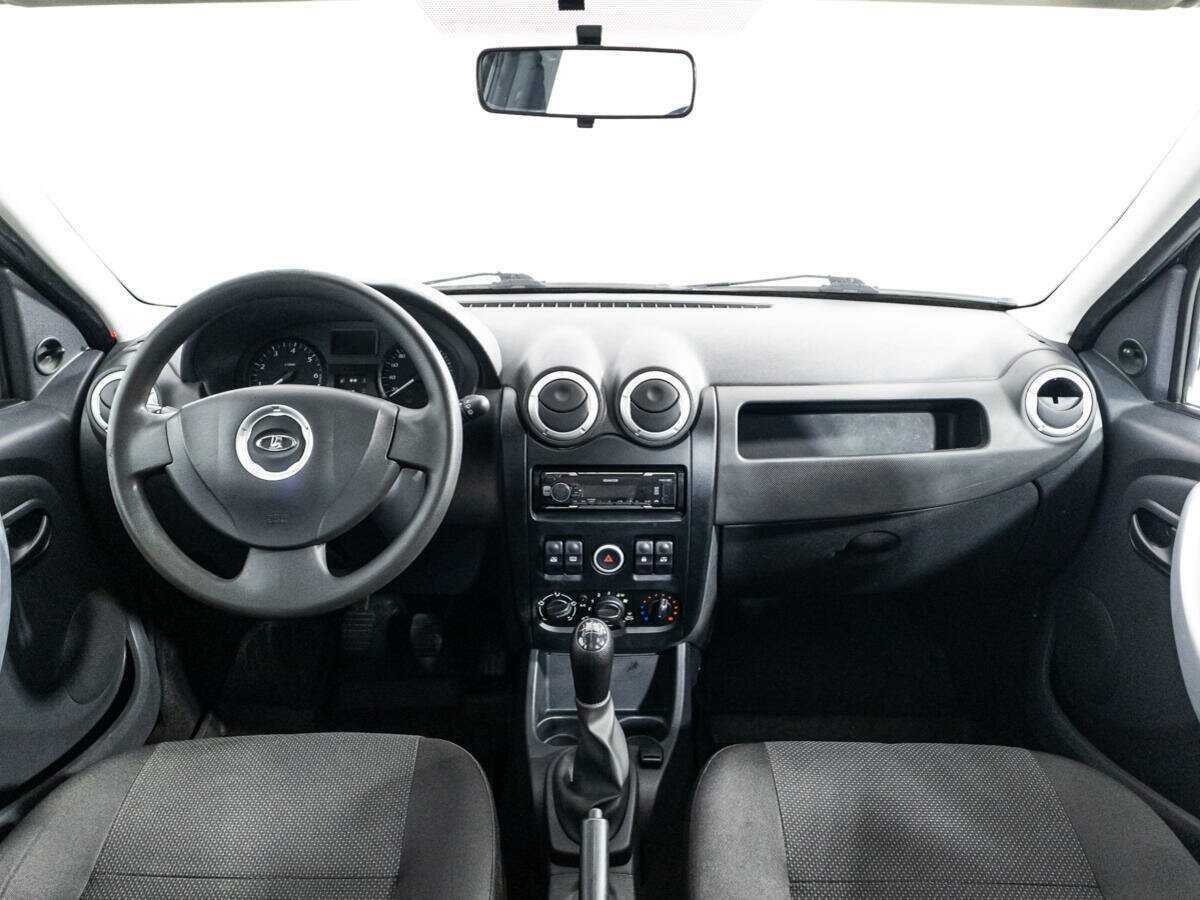 Lada (ВАЗ) Largus с пробегом — 2016 год. Фото: #12