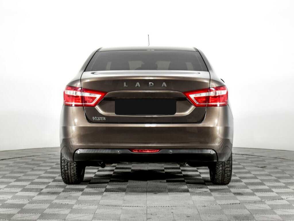 Lada (ВАЗ) Vesta с пробегом — 2019 год. Фото: #5