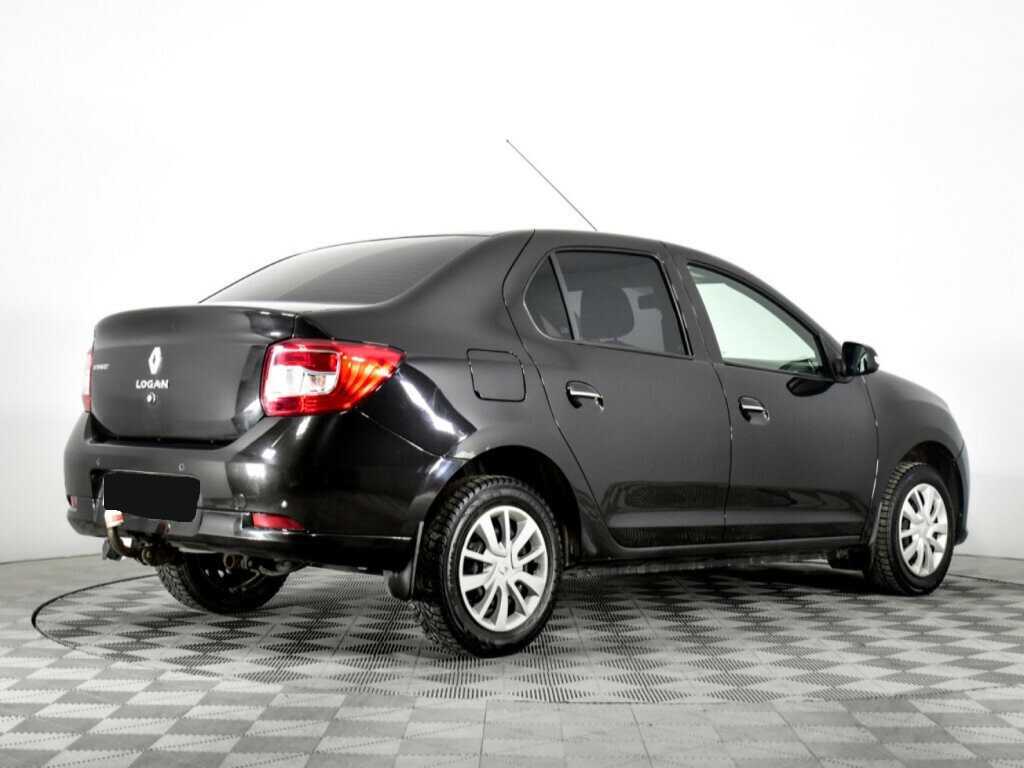 Renault Logan с пробегом — 2017 год. Фото: #4