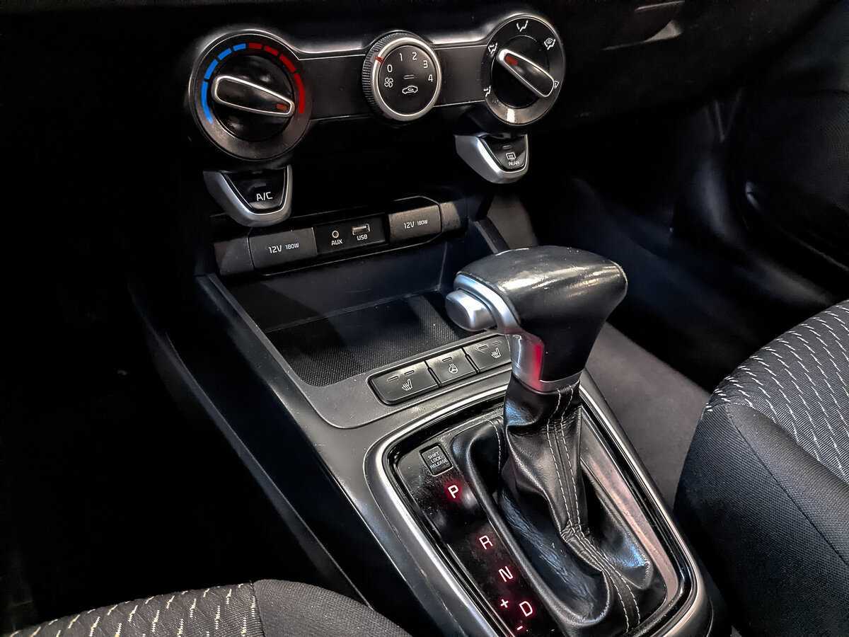 Kia Rio с пробегом — 2020 год. Фото: #19