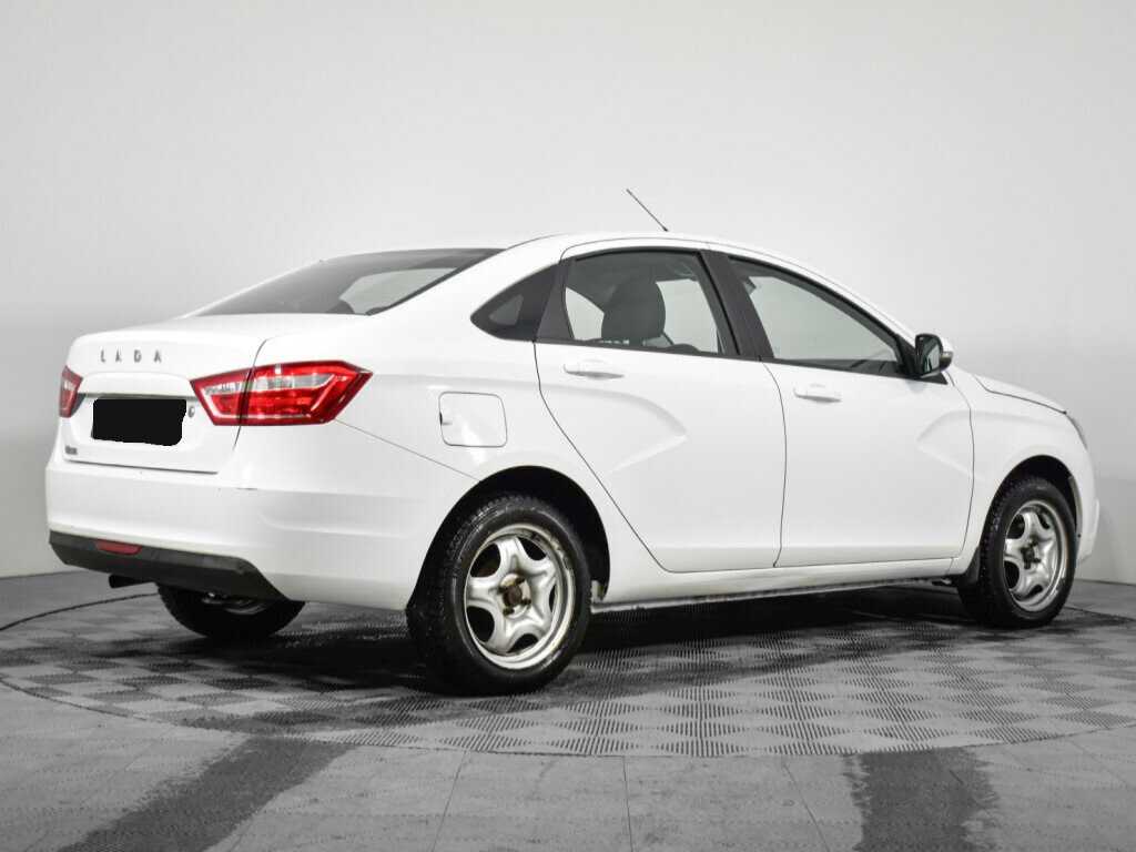 Lada (ВАЗ) Vesta с пробегом — 2016 год. Фото: #4