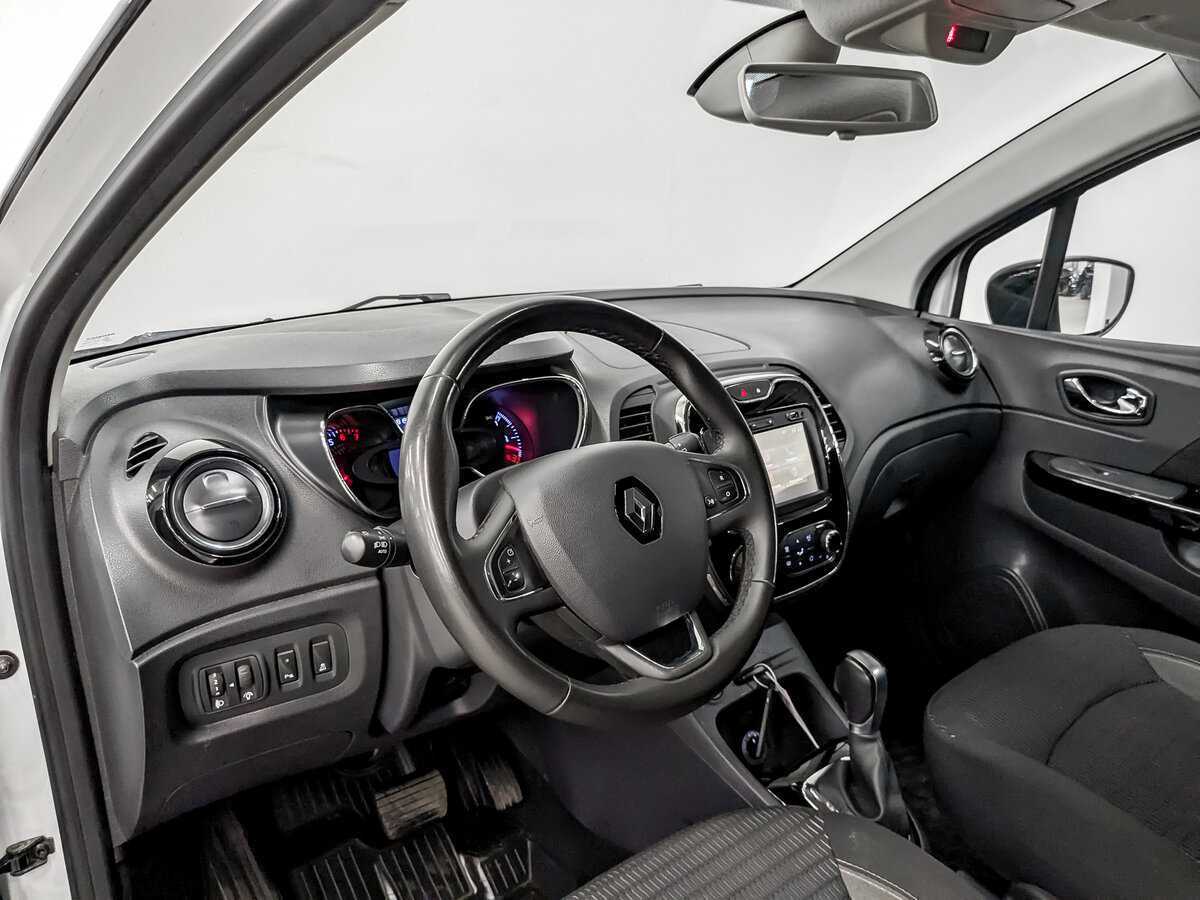 Renault Kaptur с пробегом — 2017 год. Фото: #15