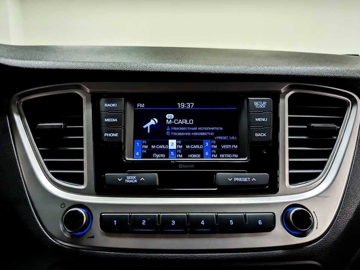 Hyundai Solaris с пробегом — 2021 год. Фото: #14