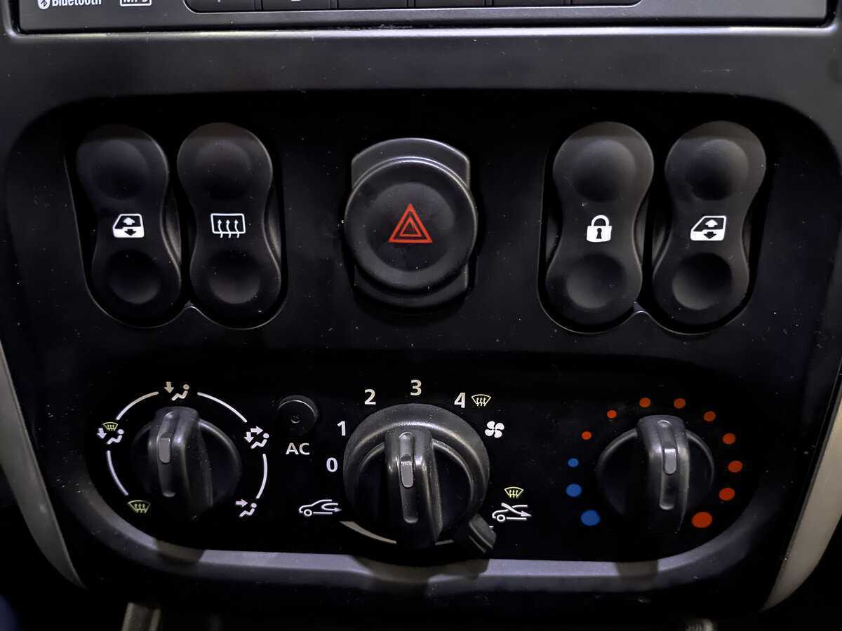 Nissan Almera с пробегом — 2014 год. Фото: #20