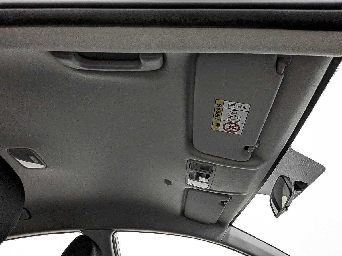 Hyundai Solaris с пробегом — 2018 год. Фото: #21