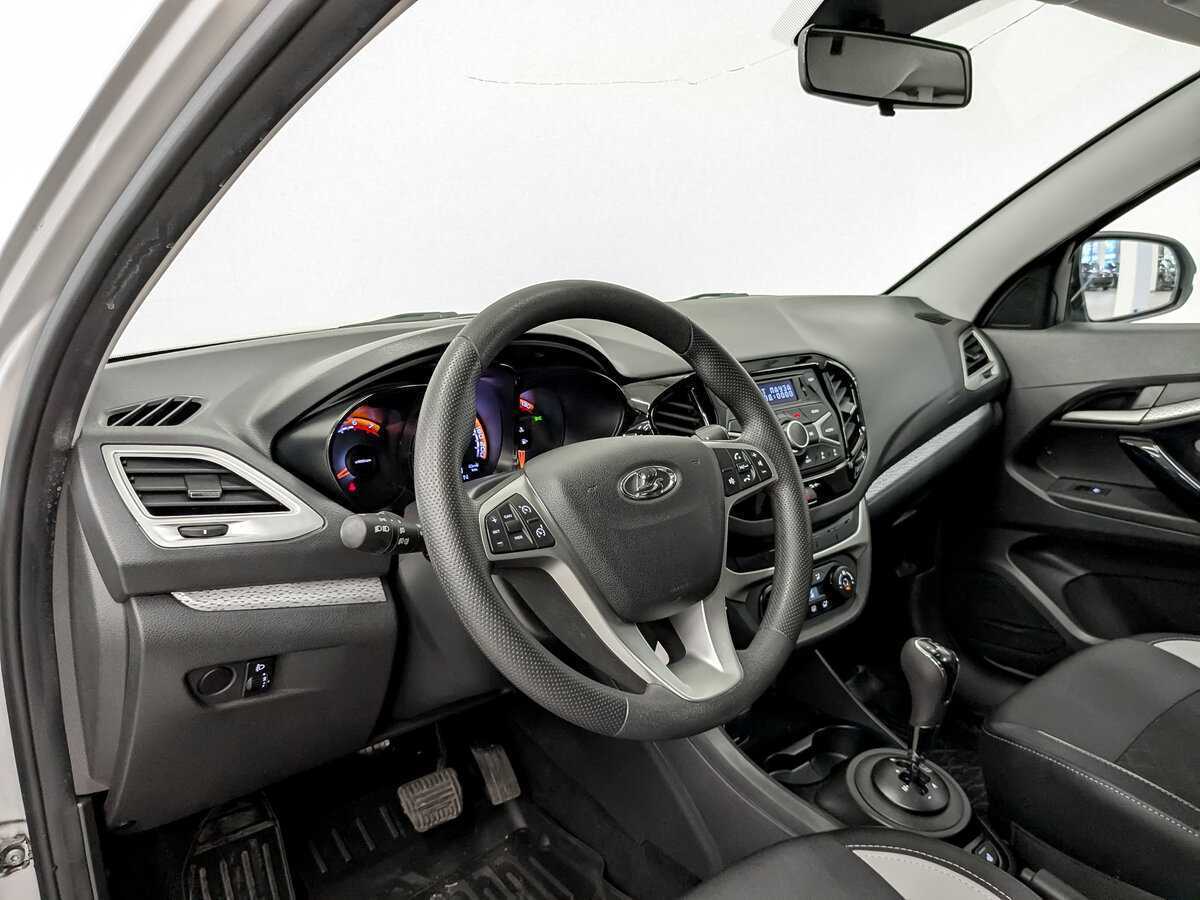 Lada (ВАЗ) Vesta с пробегом — 2019 год. Фото: #15