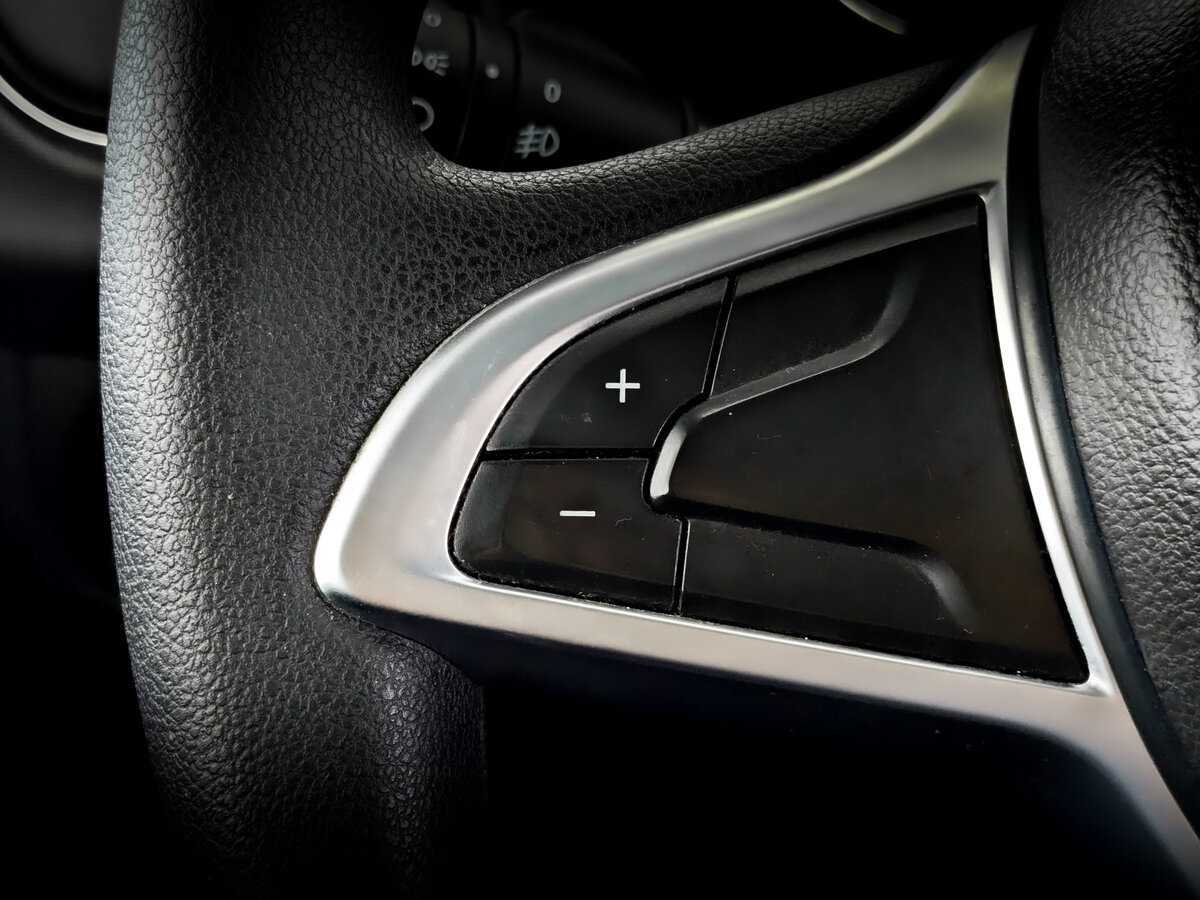 Renault Sandero с пробегом — 2018 год. Фото: #25