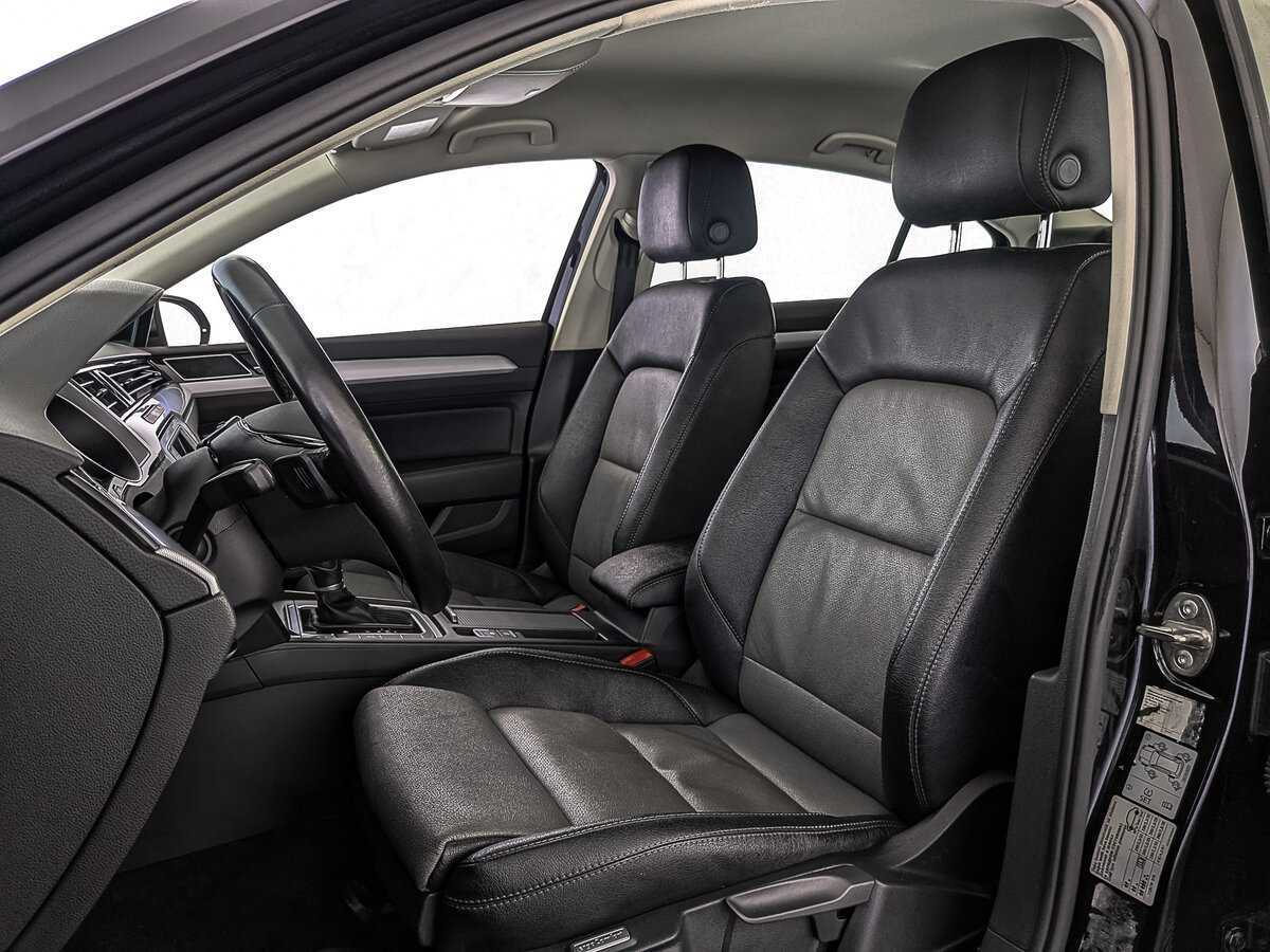 Volkswagen Passat с пробегом — 2016 год. Фото: #19