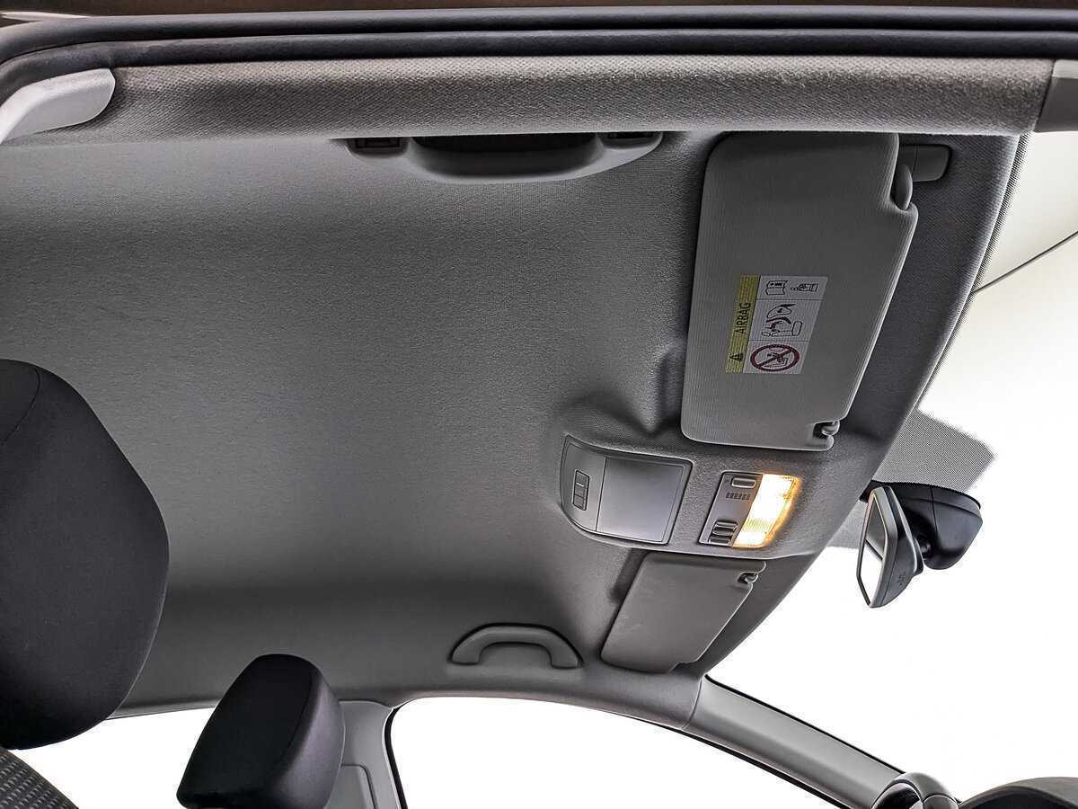 Volkswagen Polo с пробегом — 2020 год. Фото: #18