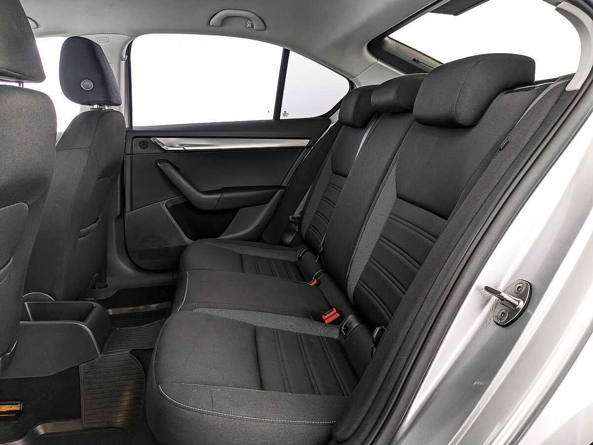 Skoda Octavia с пробегом — 2018 год. Фото: #17