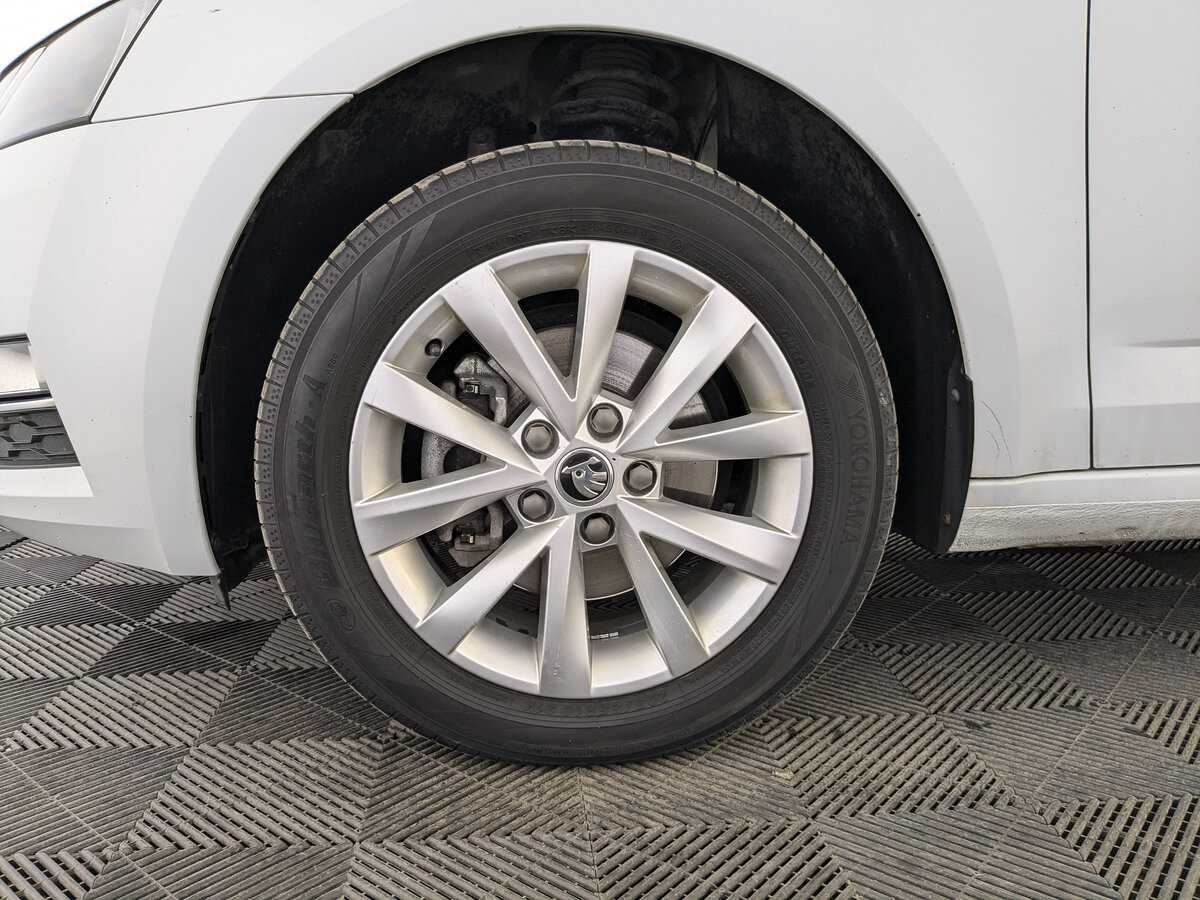 Skoda Octavia с пробегом — 2019 год. Фото: #11