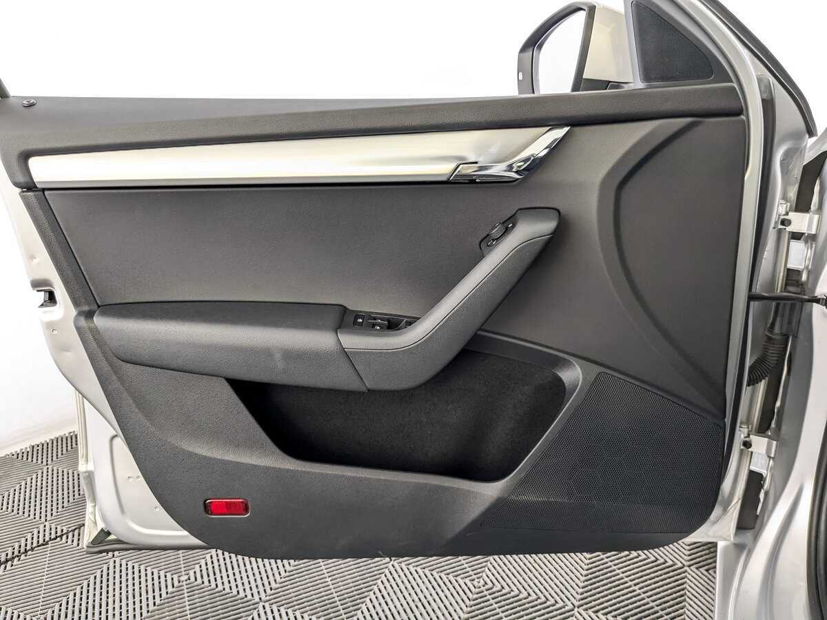 Skoda Octavia с пробегом — 2018 год. Фото: #18