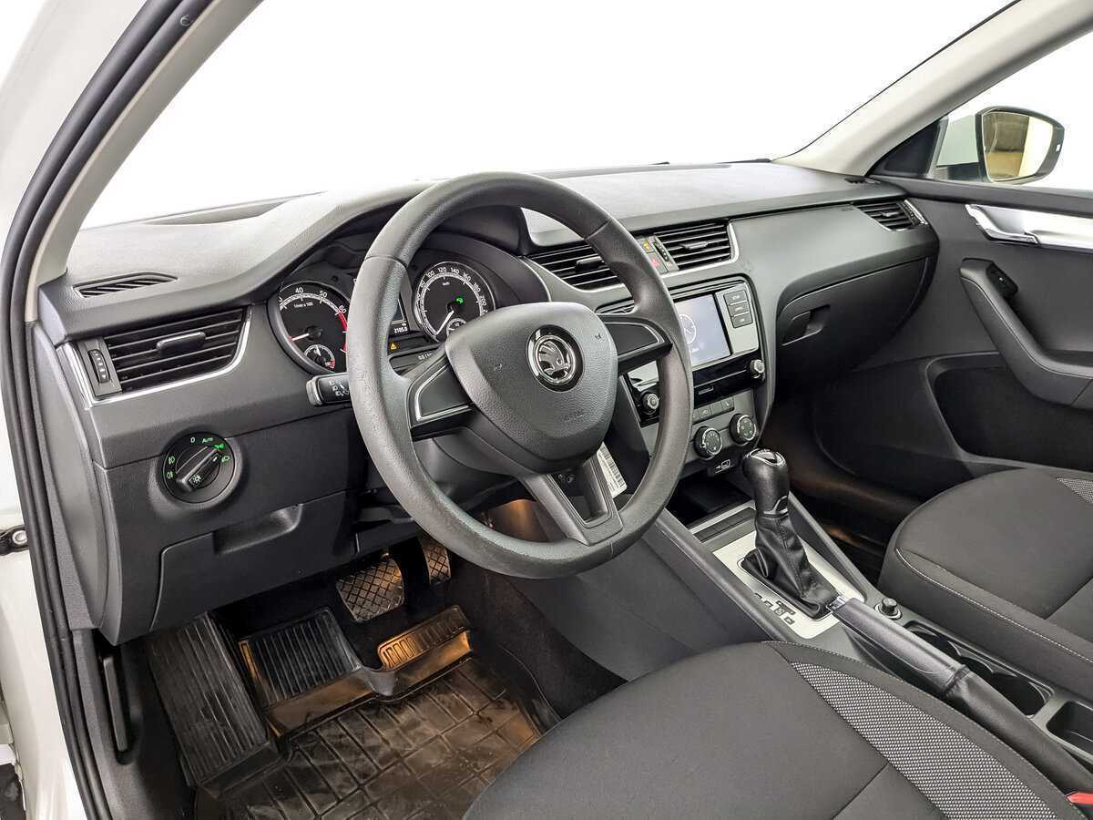 Skoda Octavia с пробегом — 2018 год. Фото: #15
