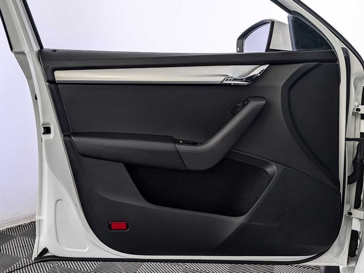 Skoda Octavia с пробегом — 2019 год. Фото: #17