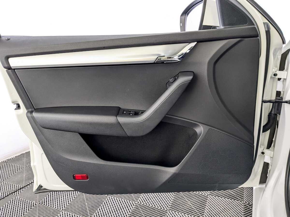 Skoda Octavia с пробегом — 2019 год. Фото: #15