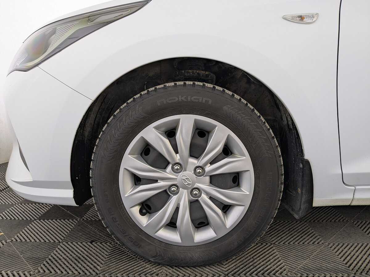 Hyundai Solaris с пробегом — 2020 год. Фото: #10