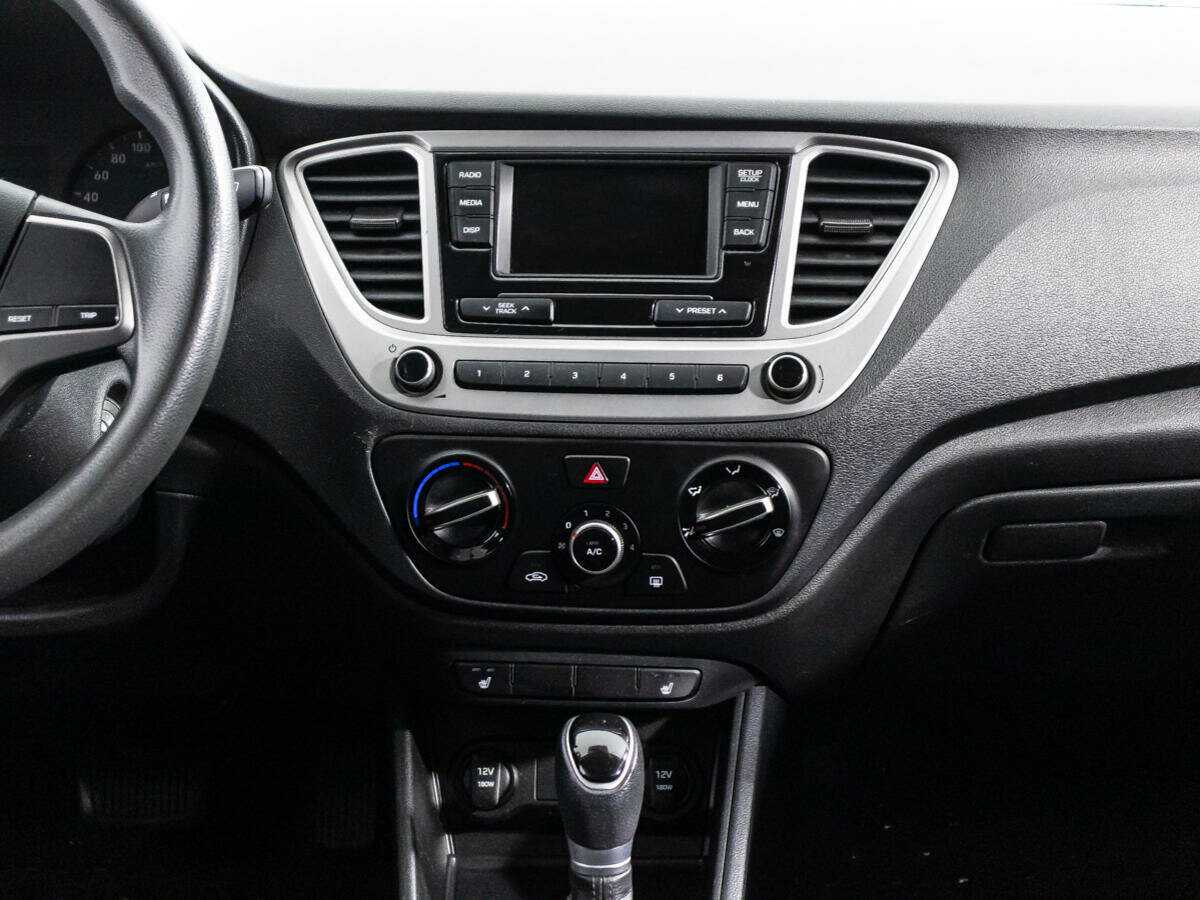 Hyundai Solaris с пробегом — 2019 год. Фото: #13