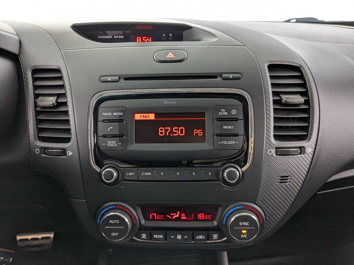 Kia Cerato с пробегом — 2019 год. Фото: #24