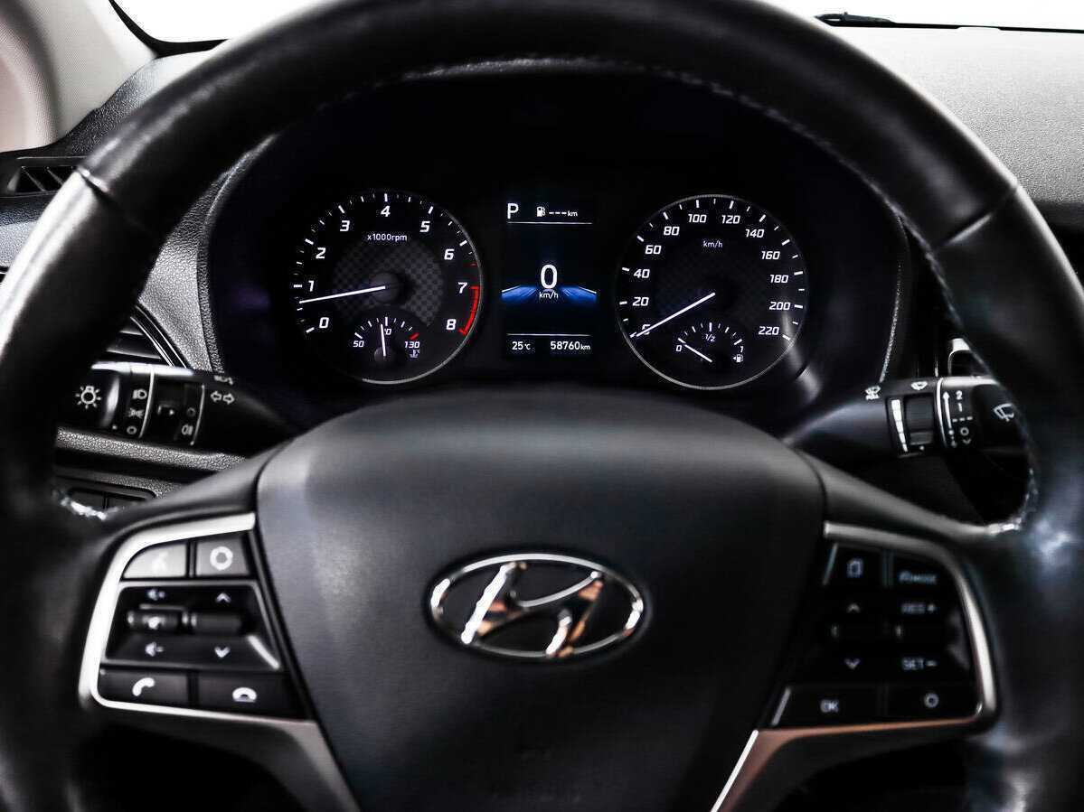 Hyundai Solaris с пробегом — 2022 год. Фото: #15