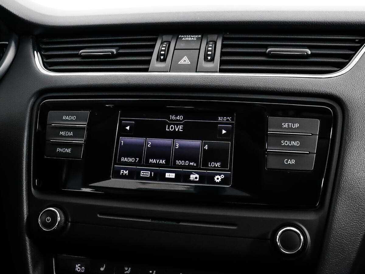 Skoda Octavia с пробегом — 2016 год. Фото: #12