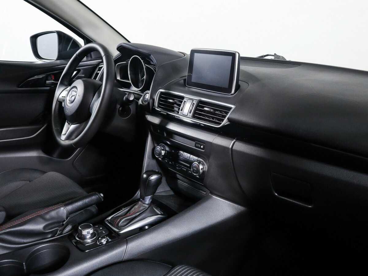 Mazda 3 с пробегом — 2014 год. Фото: #8