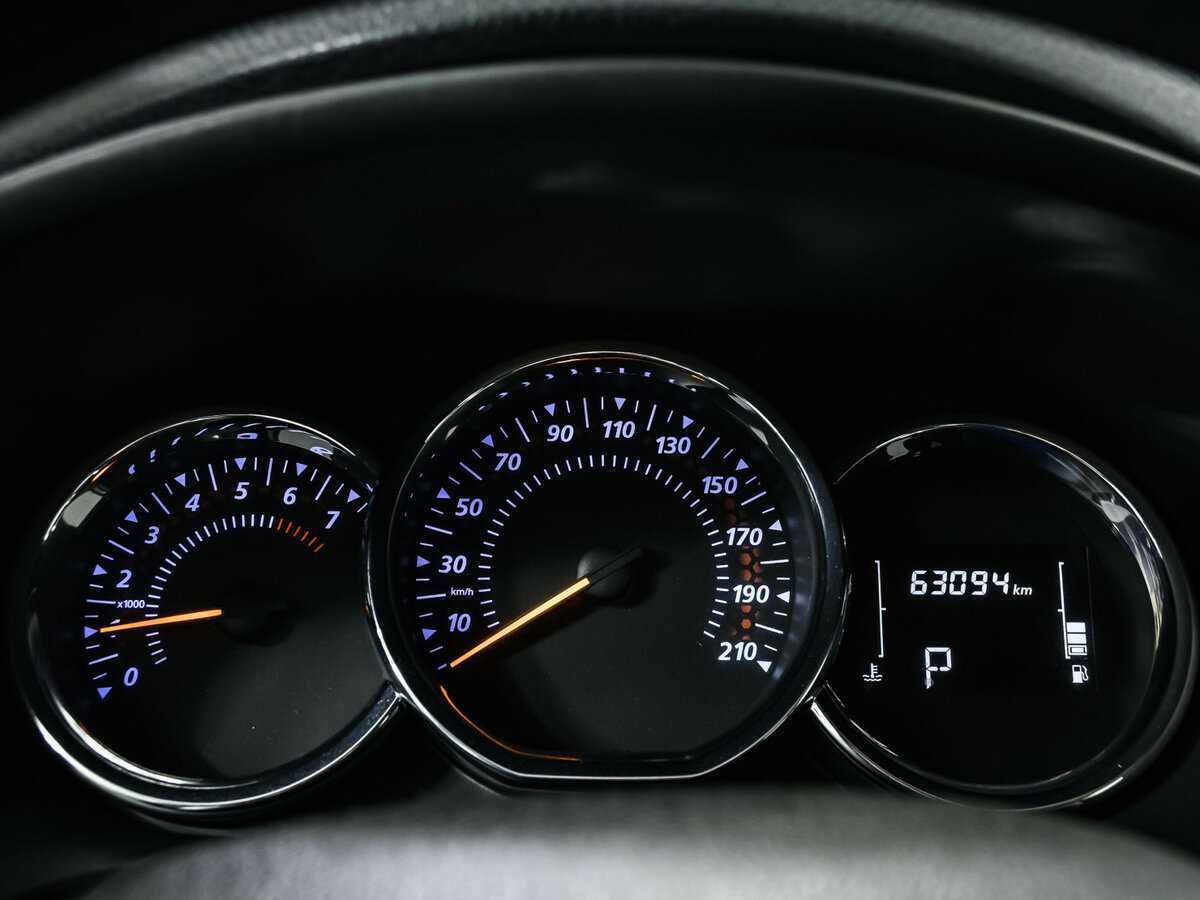 Renault Logan с пробегом — 2022 год. Фото: #9