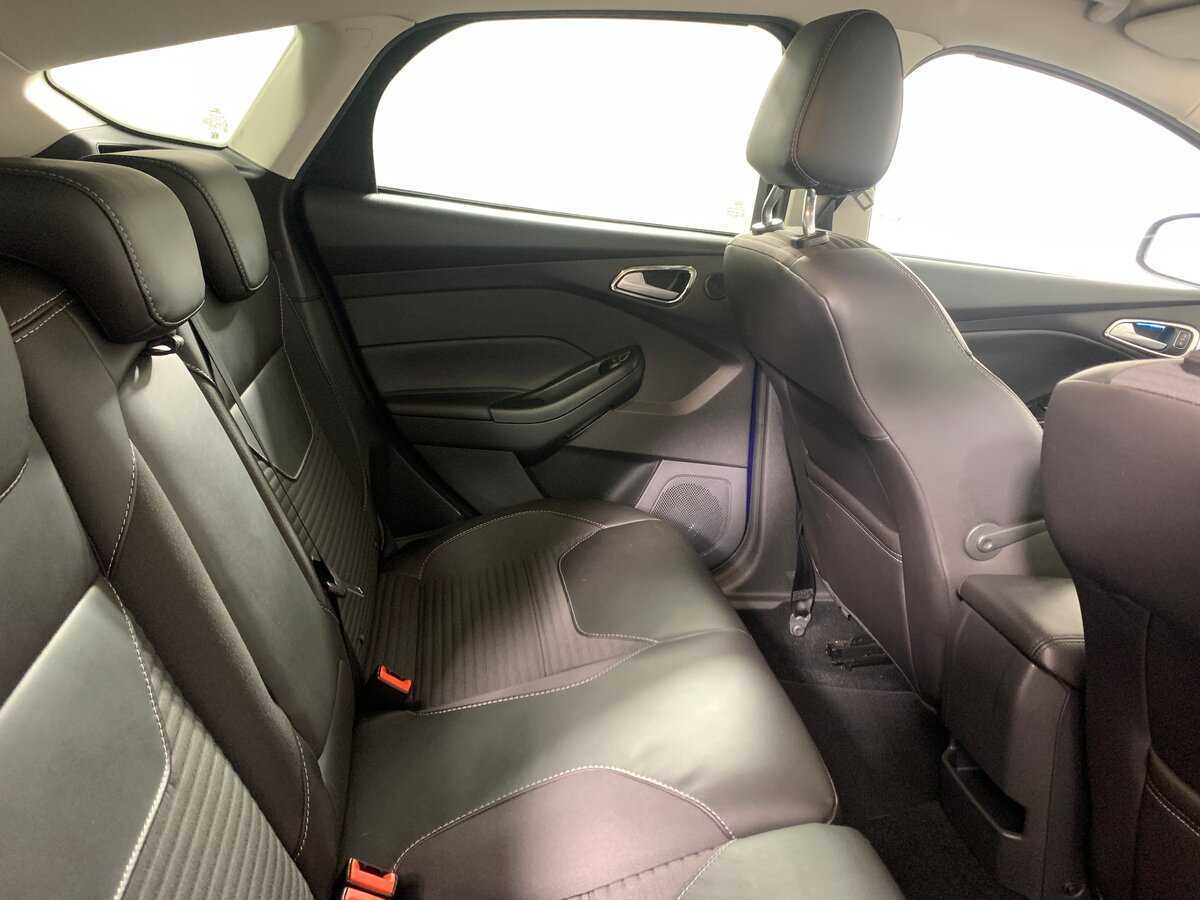 Ford Focus с пробегом — 2017 год. Фото: #17