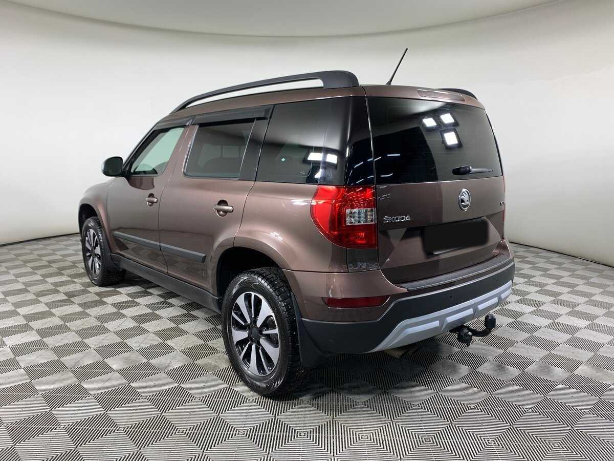 Skoda Yeti с пробегом — 2015 год. Фото: #6
