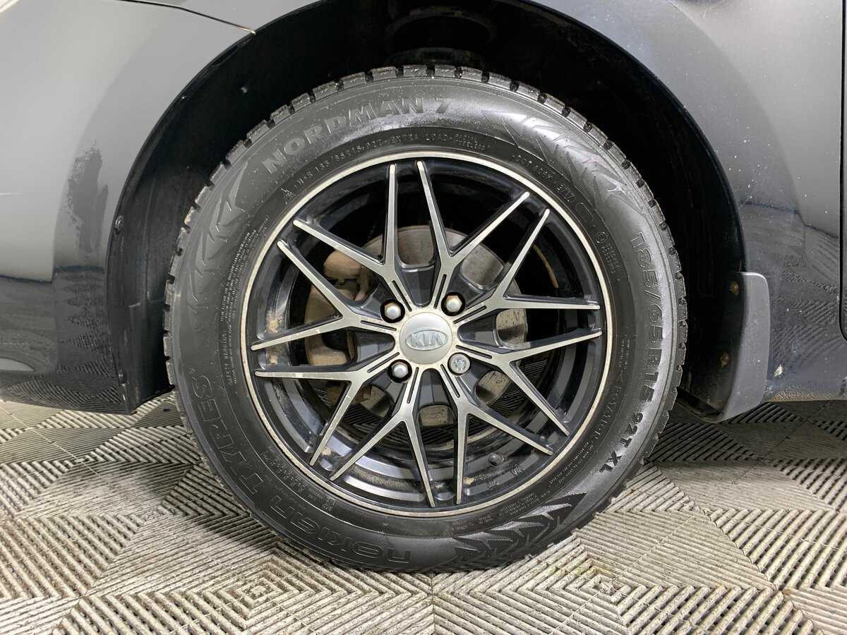 Kia Rio с пробегом — 2017 год. Фото: #8