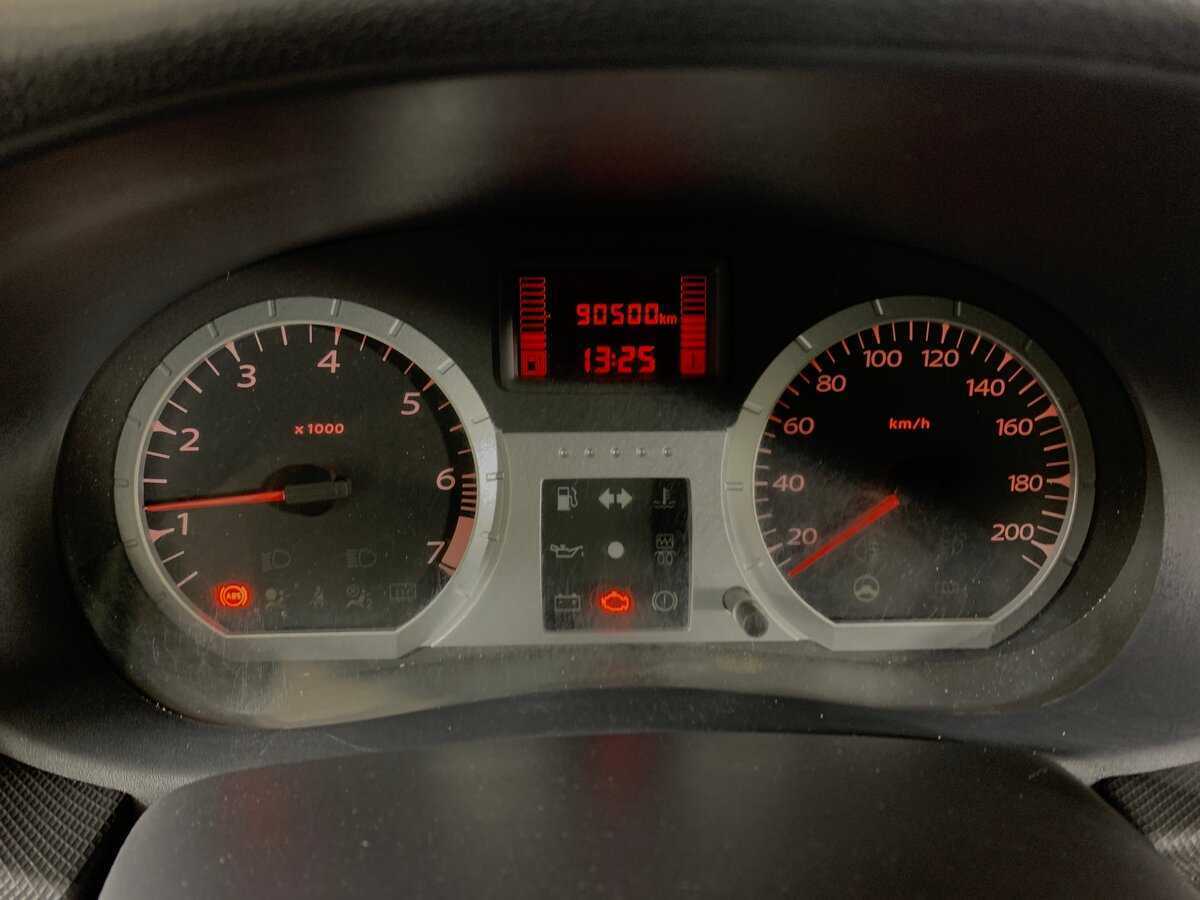 Lada (ВАЗ) Largus с пробегом — 2019 год. Фото: #14