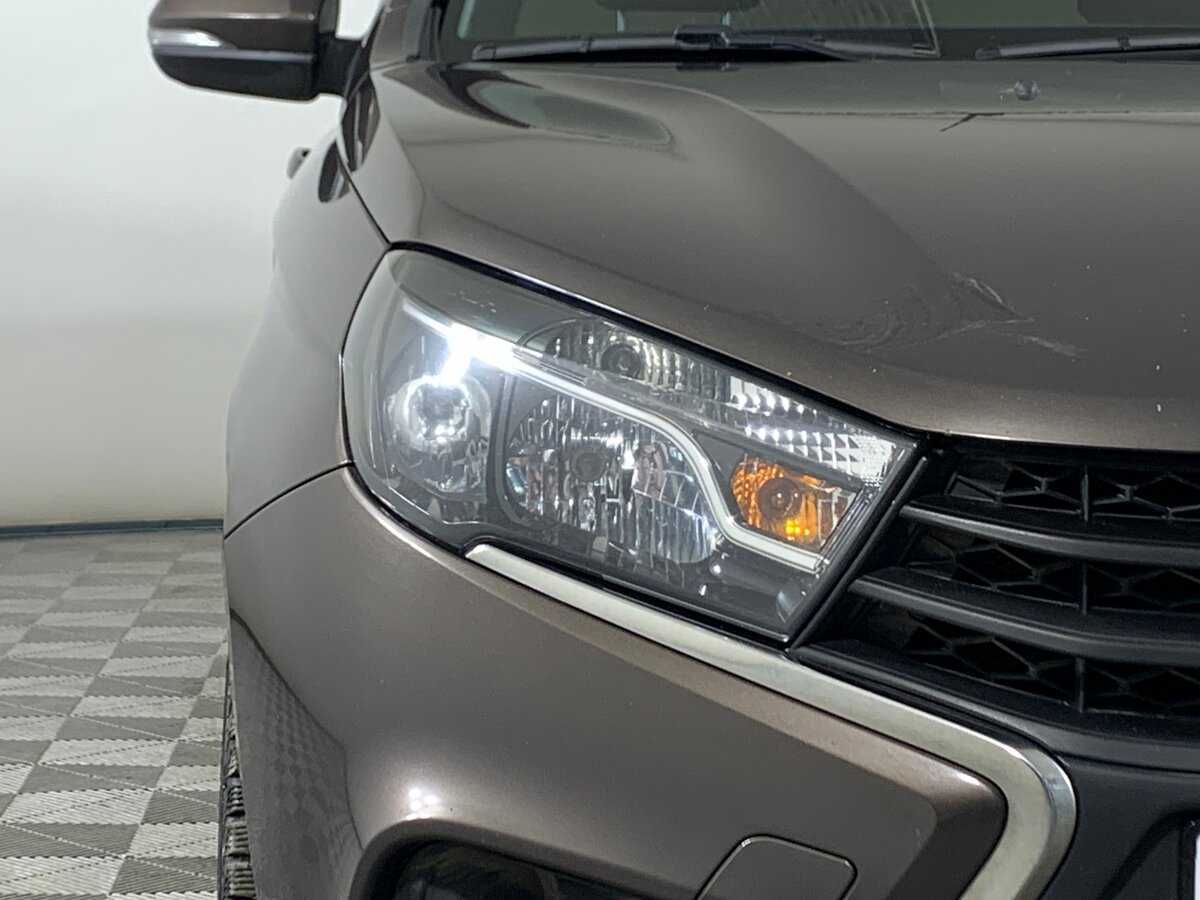 Lada (ВАЗ) Vesta с пробегом — 2021 год. Фото: #9